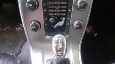 Sloopvoertuig volvo s80 berlina t5 summum van het jaar 2012 aangedreven b4204t7