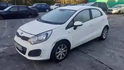 Veicolo di demolizione KIA                                                RIO                                                                                                                                                                                                                                                        Concept                                                                                                                                                                                                                                                    dell'anno 2014 alimentato G4LA