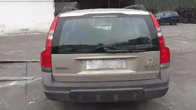 Veicolo di demolizione volvo xc70 d5 awd kinetic dell'anno 2003 alimentato d5244t