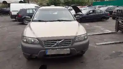 Veicolo di demolizione volvo xc70 d5 awd kinetic dell'anno 2003 alimentato d5244t
