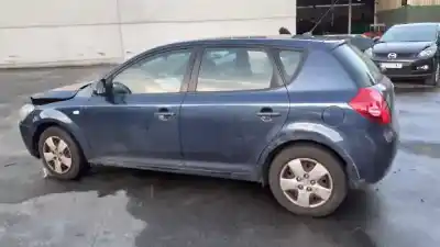 Veículo de Sucata kia cee´d concept do ano 2008 alimentado g4fa