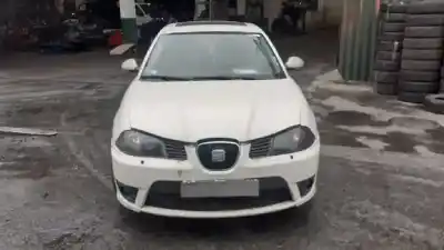 Véhicule à la ferraille seat ibiza (6l1) f.r. de l'année 2007 alimenté bjx