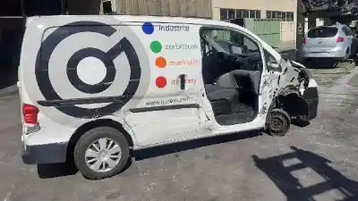 Veículo de Sucata nissan nv 200 (m20) evalia acenta do ano 2015 alimentado k9k