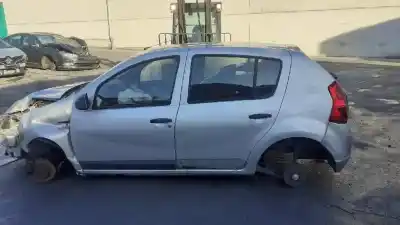 Scrapping Vehicle dacia sandero ambiance of the year 2009 powered k9k792