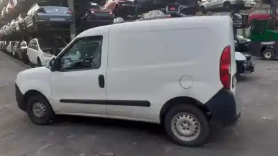Veículo de Sucata opel combo d kasten l1h1 2.4t do ano 2013 alimentado a13fd