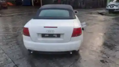 Здавання транспортного засобу audi a4 cabrio (8h) 2.0 tdi року 2007 потужний bpw