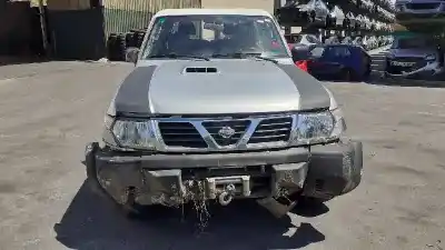 Véhicule à la ferraille nissan patrol gr (y61) básico de l'année 2002 alimenté zd30ddti