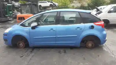 Vehicul casat citroen c4 picasso exclusive al anului 2007 alimentat ew10a