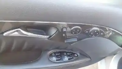 Veículo de Sucata mercedes-benz clase e (w211) berlina e 320 cdi (211.026) do ano 2006 alimentado 648961