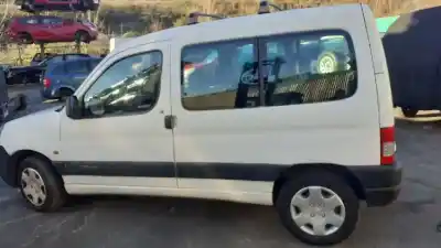 Vehicul casat citroen berlingo 1.4 al anului 2006 alimentat kfw