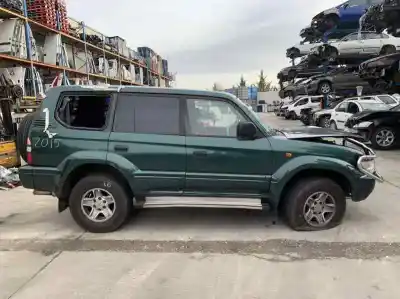 Veicolo di demolizione TOYOTA                                             LAND CRUISER (J9)                                                                                                                                                                                                                                          3.0 Turbodiesel                                                                                                                                                                                                                                            dell'anno 1996 alimentato 1KZTE