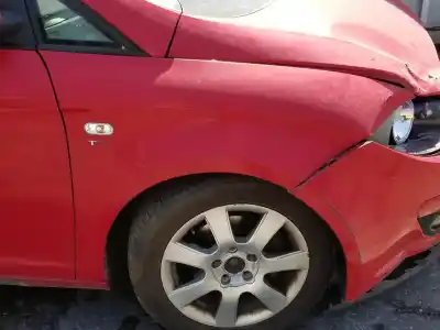 Veicolo di demolizione seat altea 2.0 tdi dell'anno 2004 alimentato bkd