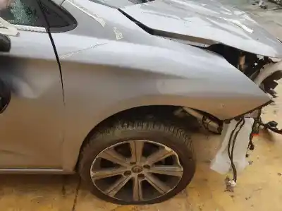 Veicolo di demolizione citroen c4 lim. 1.2 12v e-thp dell'anno 2016 alimentato hn01