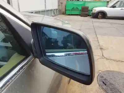 Vehicul casat bmw 5 (e60) 520 i al anului 2004 alimentat 226s1