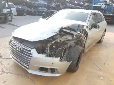 Veículo de Sucata audi a4 avant (8w5) 2.0 16v tdi do ano 2016 alimentado deua