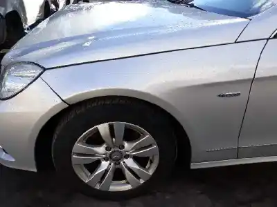 Здавання транспортного засобу mercedes-benz clase e (w212) lim. 2.1 cdi cat року 2009 потужний 651924