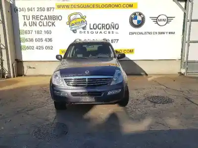 Veículo de Sucata ssangyong rexton / rexton ii (gab_) 2.7 xdi do ano 2004 alimentado d27dt