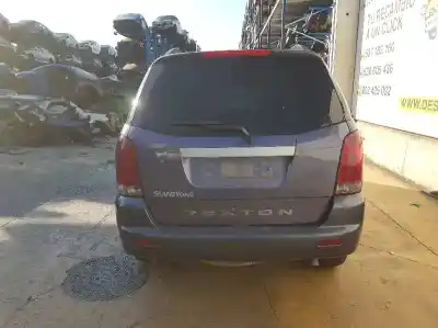 Veículo de Sucata ssangyong rexton / rexton ii (gab_) 2.7 xdi do ano 2004 alimentado d27dt