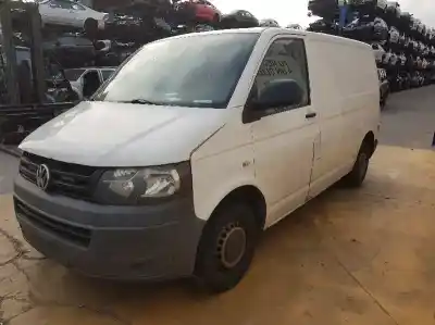 Veículo de Sucata volkswagen t5 transporter 2.0 tdi do ano 2011 alimentado caac