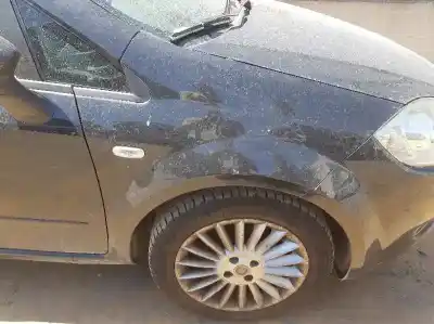 Veículo de Sucata fiat linea (323_, 110_) 1.3 d multijet (323axb11 323axb1a) do ano 2009 alimentado 199a3000