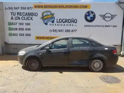 Veículo de Sucata fiat linea (323_, 110_) 1.3 d multijet (323axb11 323axb1a) do ano 2009 alimentado 199a3000