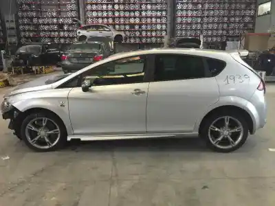Veículo de Sucata seat leon (1p1) 2.0 tdi do ano 2007 alimentado bmn