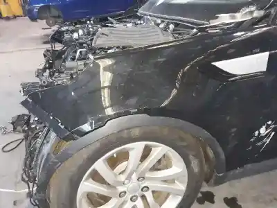 Veículo de Sucata land rover discovery 5 3.0 td v6 do ano 2017 alimentado 306dt