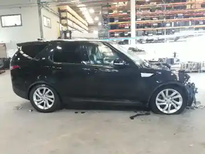 Scrapping Vehicle LAND ROVER DISCOVERY 5 3.0 TD V6 of the year 2017 powered 306DT