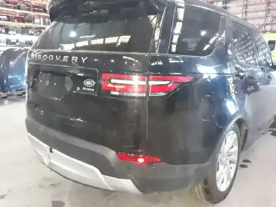 Veículo de Sucata land rover discovery 5 3.0 td v6 do ano 2017 alimentado 306dt