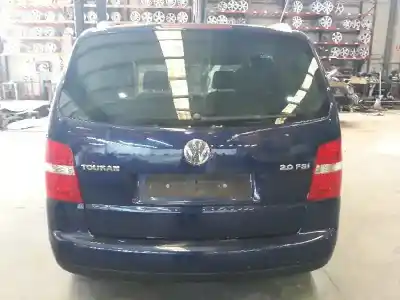 Veículo de Sucata volkswagen touran 2.0 16v fsi do ano 2006 alimentado blx