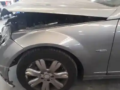 Sloopvoertuig mercedes-benz clase c (w204) berlina 2.1 cdi cat van het jaar 2010 aangedreven 651911