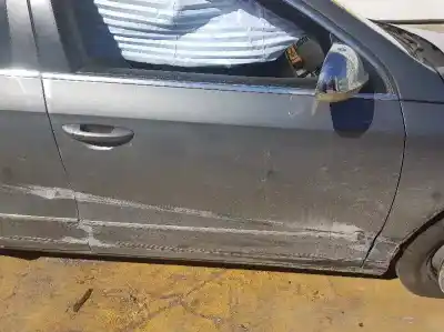 Veicolo di demolizione volkswagen passat b6 (3c2) 2.0 tdi 16v dell'anno 2005 alimentato bkp