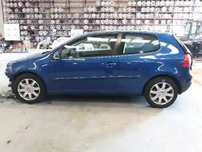 Здавання транспортного засобу volkswagen golf v (1k1) 2.0 tdi 16v року 2006 потужний bkd