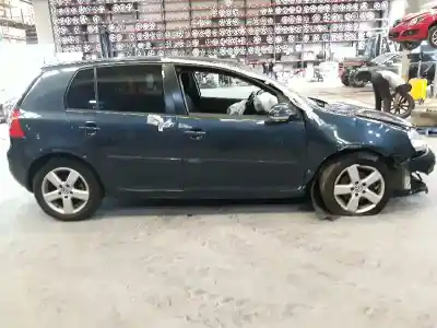Vehicul casat volkswagen golf v berlina (1k1) 1.9 tdi al anului 2008 alimentat bxe