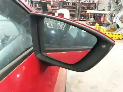 Здавання транспортного засобу seat leon (5f1) 1.6 tdi року 2015 потужний clha