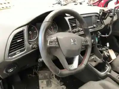 Scrapping Vehicle seat leon sc (5f5) 2.0 tdi of the year 2016 powered crmb