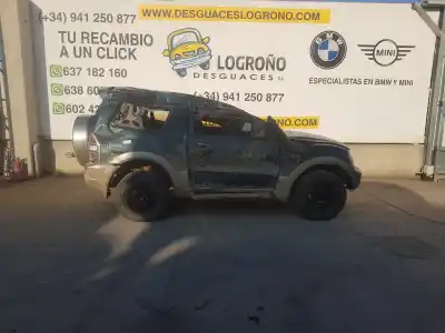 Здавання транспортного засобу mitsubishi montero (v60/v70) 3.2 di-d avance року 2000 потужний 4m41