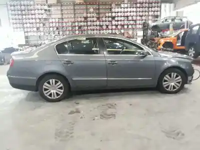 Veicolo di demolizione volkswagen passat b6 (3c2) 2.0 tdi 16v dell'anno 2007 alimentato bkp