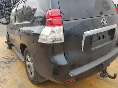 Sloopvoertuig toyota land cruiser (j12) 3.0 turbodiesel van het jaar 2010 aangedreven 1kdftv