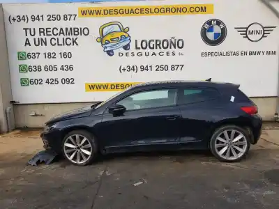 Veicolo di demolizione volkswagen scirocco iii (137, 138) 2.0 tdi dell'anno 2010 alimentato cbbb