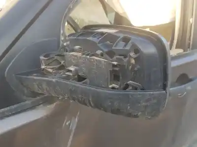 Здавання транспортного засобу land rover discovery iv (l319) 3.0 td 4x4 року 2012 потужний 306dt