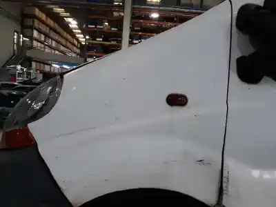 Veículo de Sucata renault trafic combi (ab 4.01) 1.9 diesel do ano 2004 alimentado f9q762