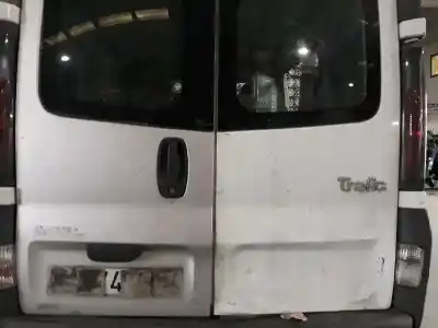 Veículo de Sucata renault trafic combi (ab 4.01) 1.9 diesel do ano 2004 alimentado f9q762