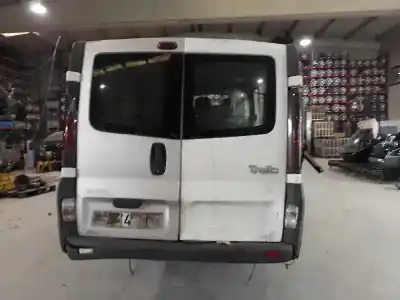 Veículo de Sucata renault trafic combi (ab 4.01) 1.9 diesel do ano 2004 alimentado f9q762