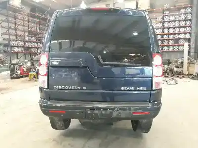 Véhicule à la ferraille land rover discovery 4 tdv6 hse de l'année 2013 alimenté 306dt
