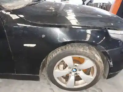 Sloopvoertuig bmw 5 touring (e61) 535 d van het jaar 2005 aangedreven 306d4