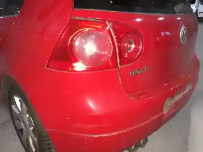 Veículo de Sucata volkswagen golf v berlina (1k1) 1.9 tdi do ano 2003 alimentado bkc