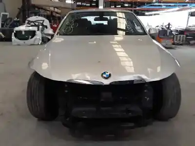 Veículo de Sucata bmw 3 (e90) 320 d do ano 2005 alimentado 204d4