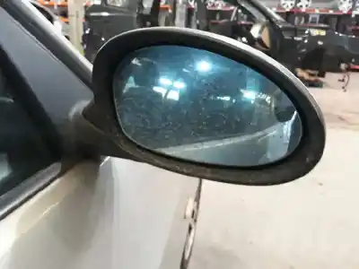 Veículo de Sucata bmw 3 (e90) 320 d do ano 2005 alimentado 204d4