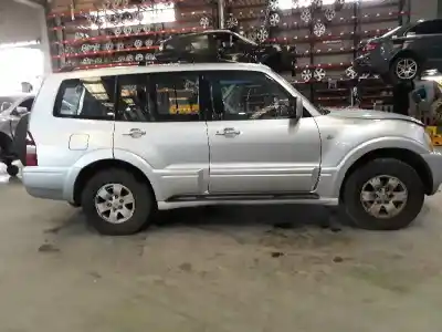 Здавання транспортного засобу mitsubishi montero (v60/v70) 3.2 di-d avance року 2003 потужний 4m41